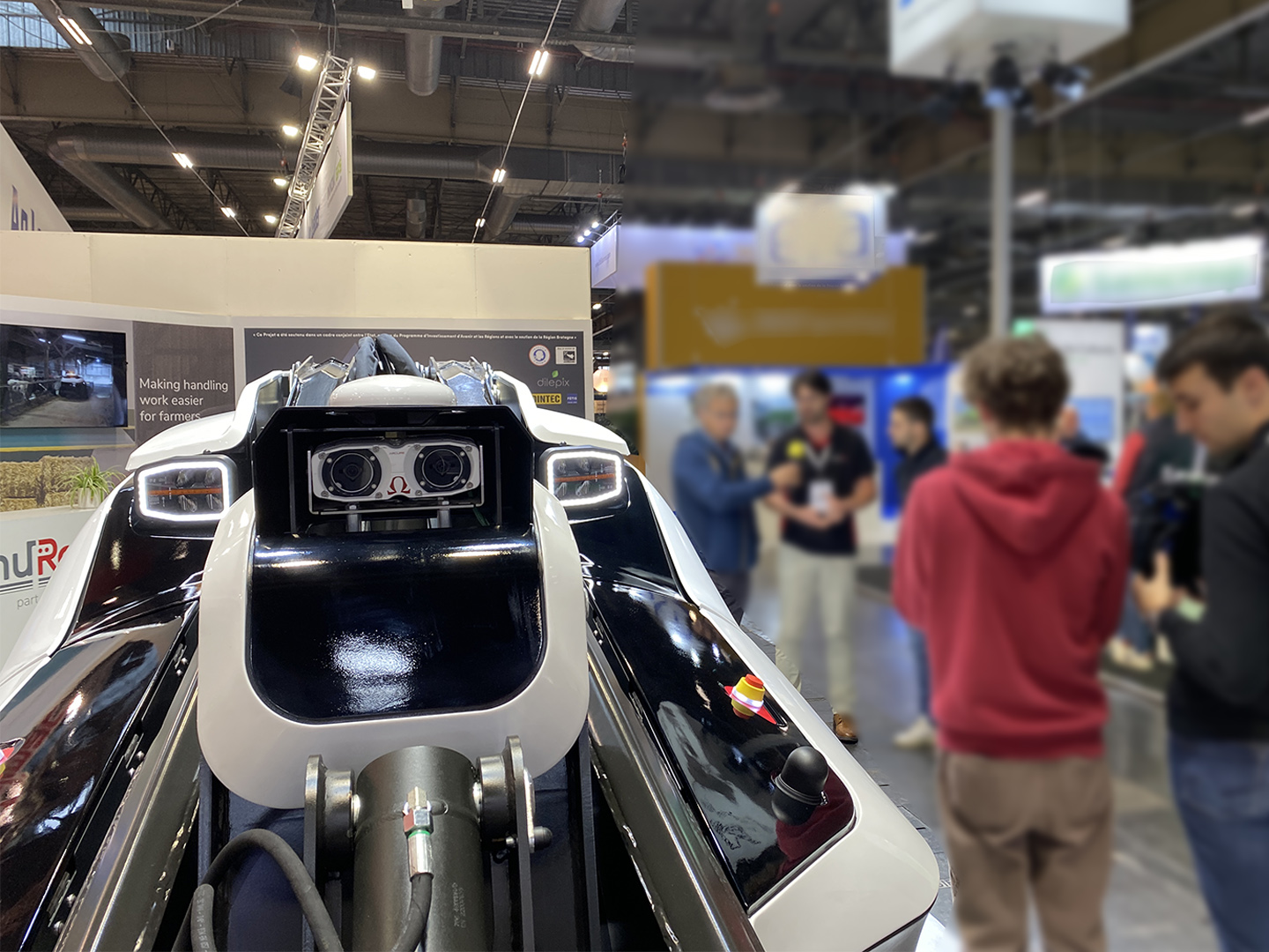 Dilepix and ManuRob at SIMA 2022